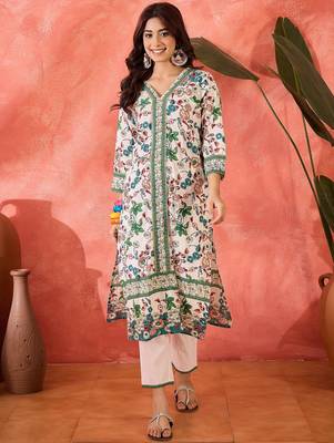 Women floral printed cotton kurta with trousers 1