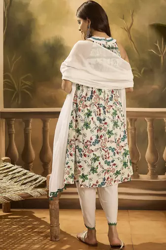 Women floral printed cotton kurta with dhoti pant & dupatta