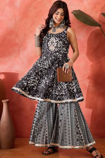 Women floral printed cotton kurta with palazzo