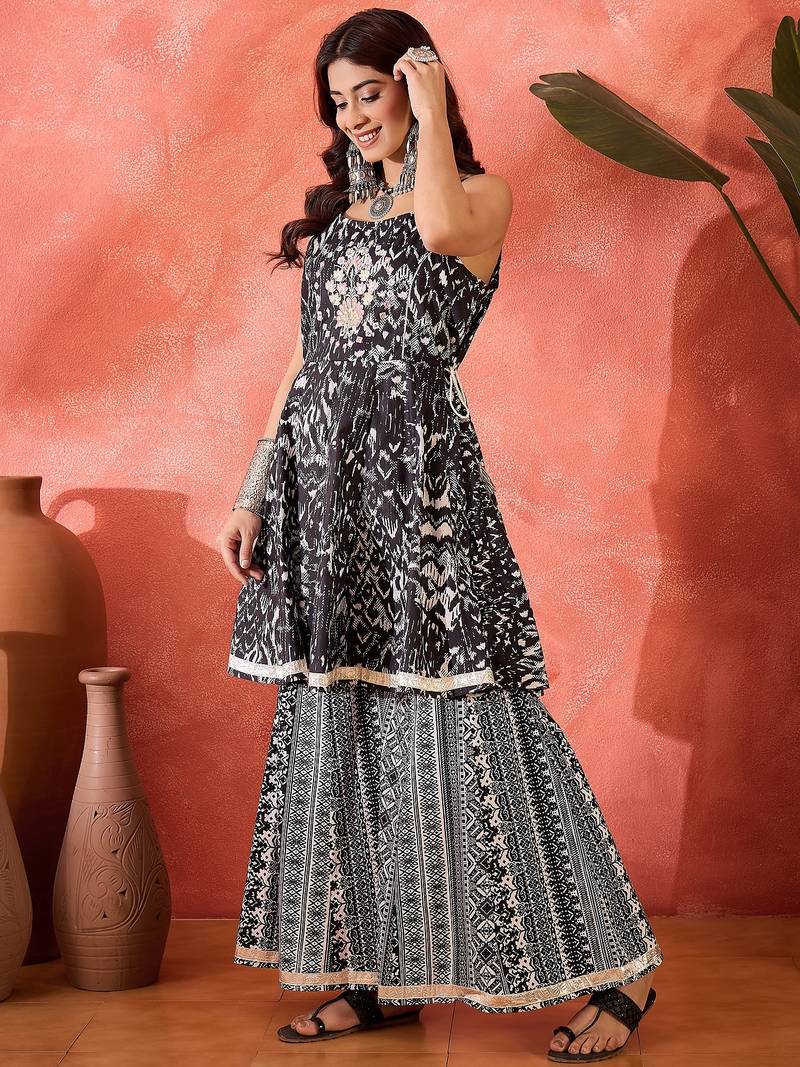 Women floral printed cotton kurta with palazzo