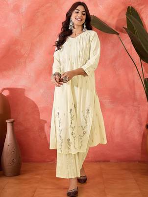 Women floral embroidered cotton kurta with trousers 1