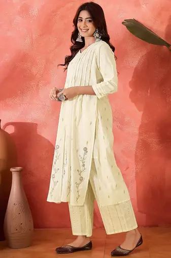 Women floral embroidered cotton kurta with trousers