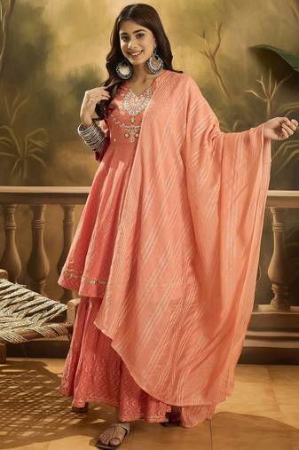 Women ethnic motifs embroidered cotton kurta with sharara & dupatta