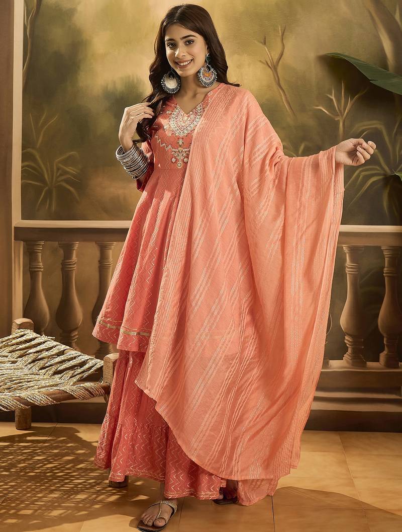 Women ethnic motifs embroidered cotton kurta with sharara & dupatta