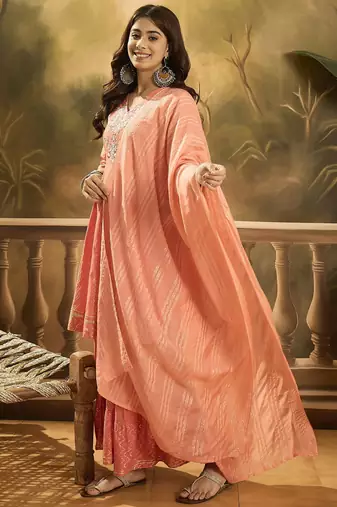 Women ethnic motifs embroidered cotton kurta with sharara & dupatta