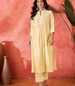 Women solid kurta with trousers