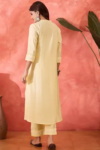 Women solid kurta with trousers