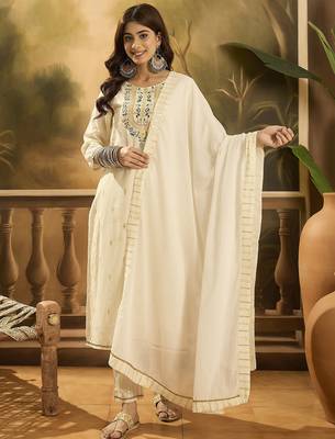 Women solid embroidered cotton kurta with trousers & dupatta 1