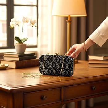 Black embroidered party clutch 4