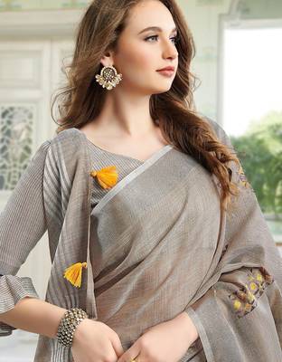 Grey linen embroidery saree with blouse 2