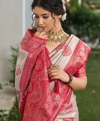 Coral silk blend woven saree with blouse 2