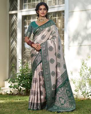 D green silk blend woven saree with blouse 1