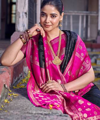Black soft silk woven saree with blouse 2