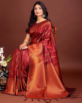 Maroon banarasi silk woven saree with blouse 2