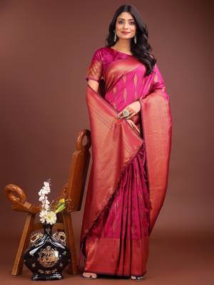 Pink banarasi silk woven saree with blouse 2