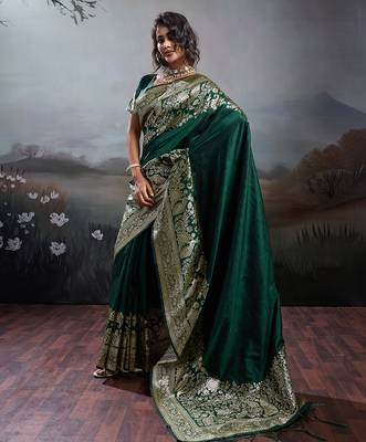 green silk blend woven saree with blouse 3
