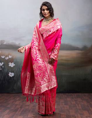 Pink silk blend woven saree with blouse 3