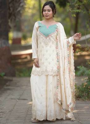 White georgette   party wear embroidery salwar  suit set 2