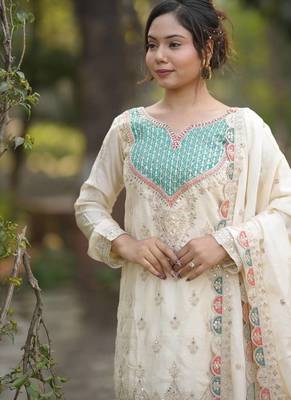 White georgette   party wear embroidery salwar  suit set 4