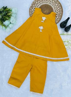 Yellow summer festival wear for kids 2
