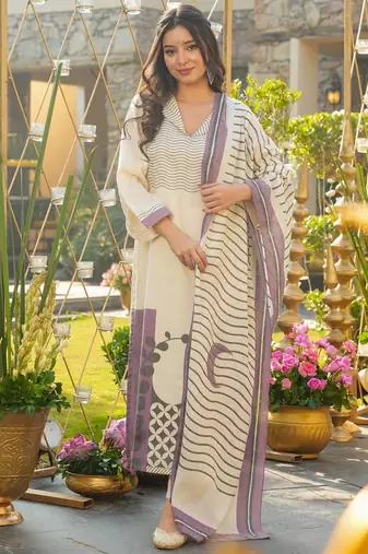 Cream muslin printed kurta pant set