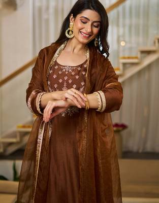 Coffee vichitra silk heavy thread embroidery work kurta pant set 4