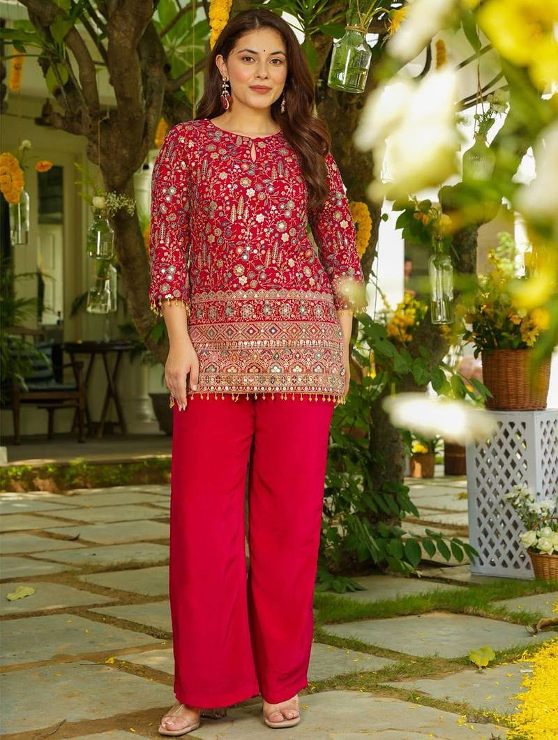 Dark pink heavy crepe silk heavy thread embroidery sequins work  co-ord set