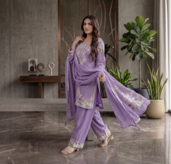 Elegant lavender embroidered kurta palazzo set with dupatta 2
