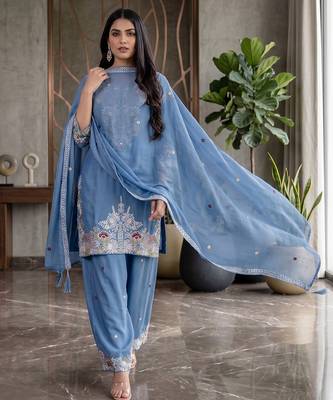 Elegant blue embroidered kurta palazzo set with dupatta 2