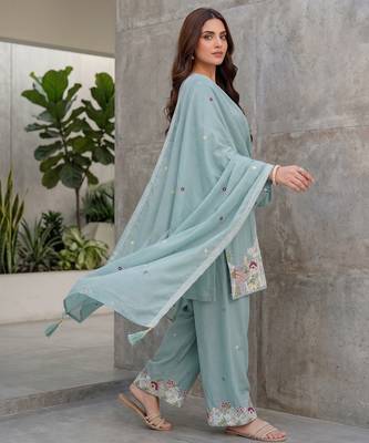 Elegant mint green embroidered kurta palazzo set with dupatta 2