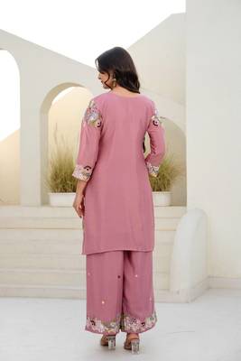 Elegant pink embroidered kurta palazzo set with dupatta 4