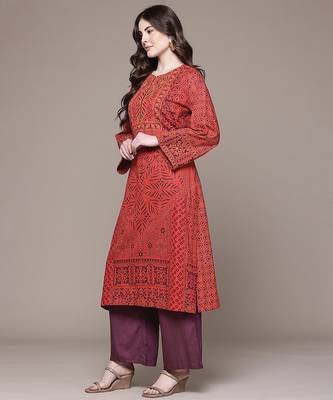 Red printed cotton blend kurta set 2