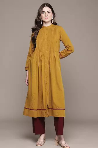 Yellow woven cotton blend kurta