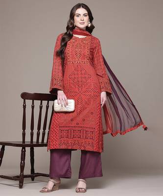Red printed cotton blend kurta set 4