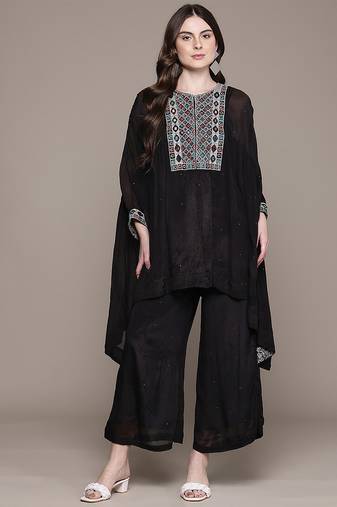 Black embroidered viscose kurta set