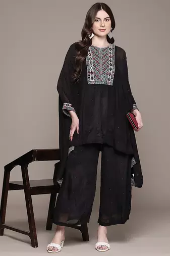 Black embroidered viscose kurta set