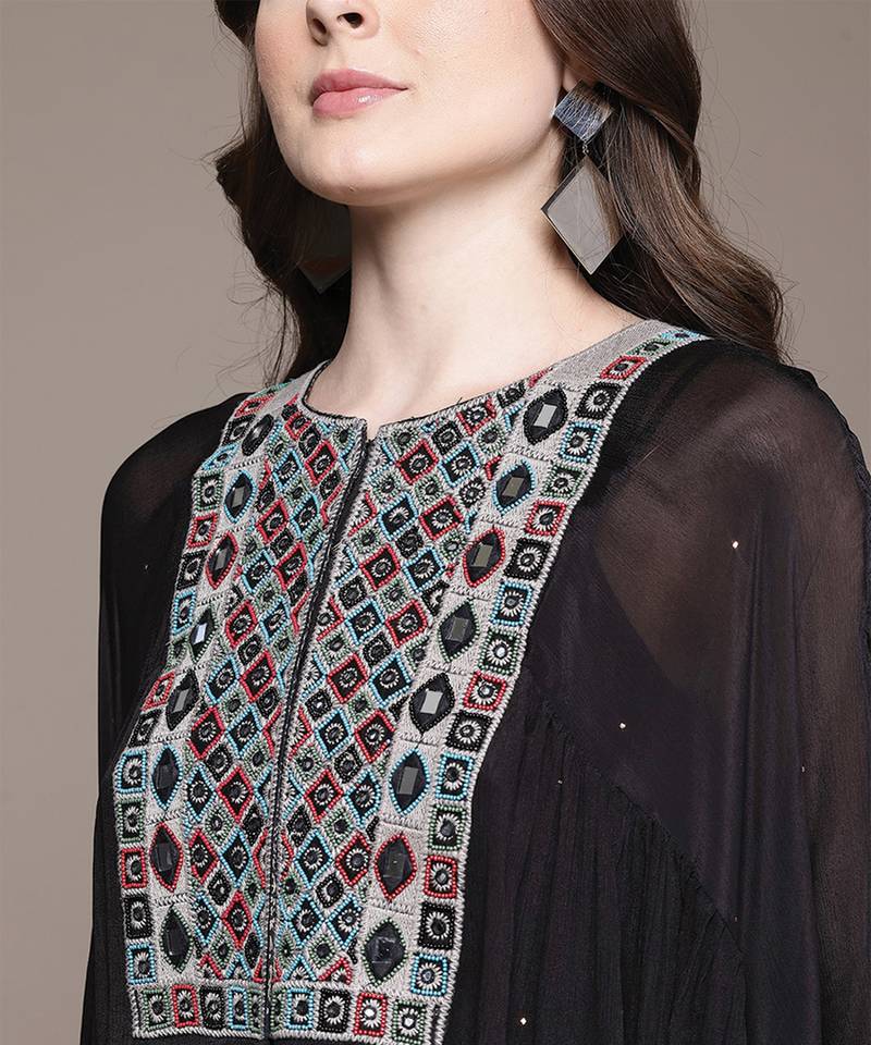 Black embroidered viscose kurta set