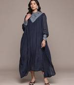 Blue embroidered chinon dress