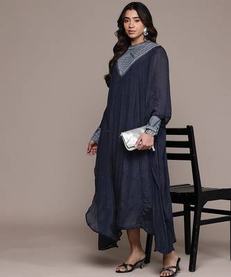 Blue embroidered chinon dress 4
