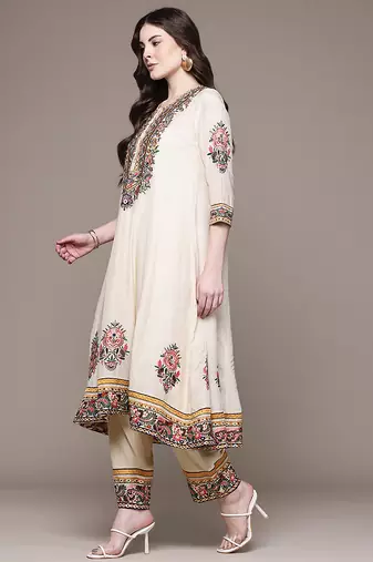 Cream embroidered georgette kurta set