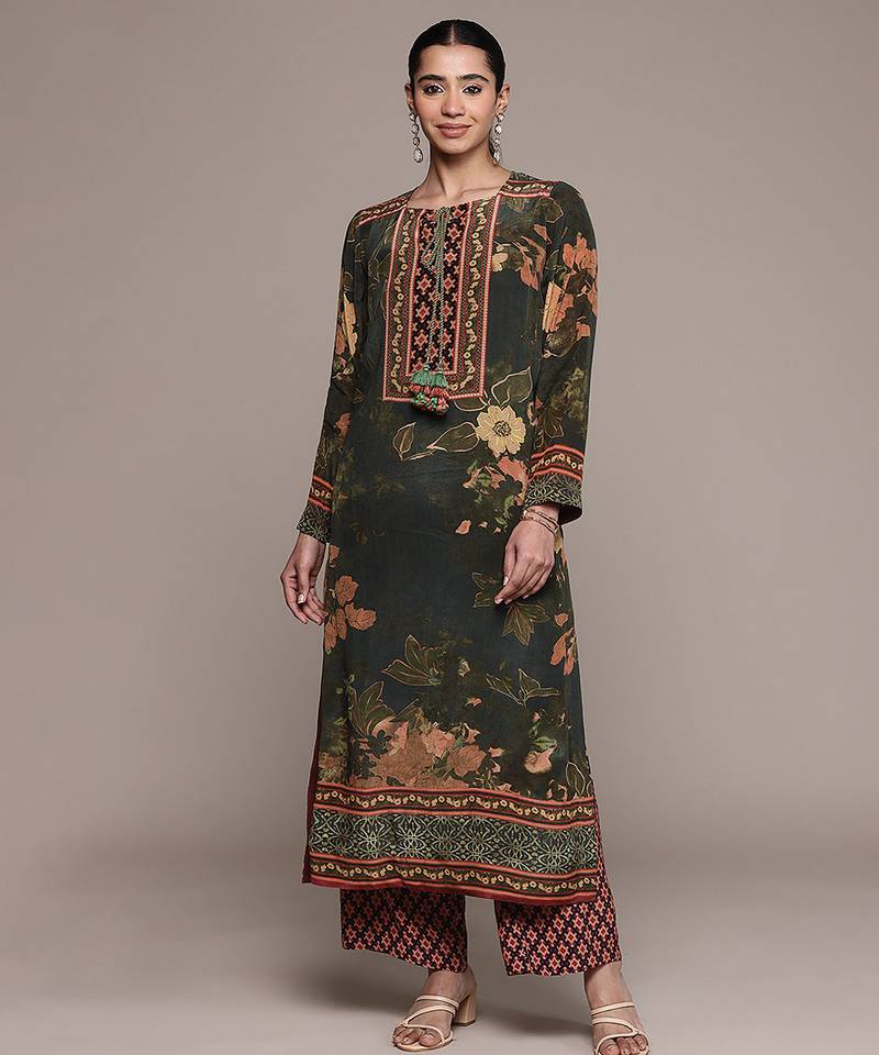 Black printed crepe kurta set
