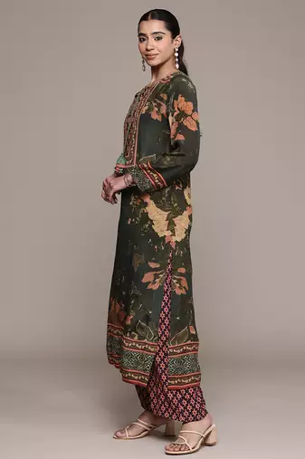Black printed crepe kurta set