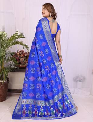 Blue dola silk bandhej print zari weaving saree with matching blouse piece 2