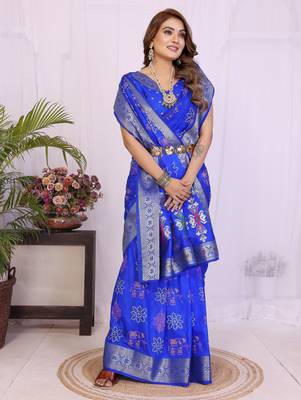 Blue dola silk bandhej print zari weaving saree with matching blouse piece 3