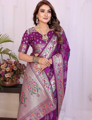 Purple dola silk bandhej print zari weaving saree with matching blouse piece 4