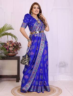 Blue dola silk bandhej print zari weaving saree with matching blouse piece 3