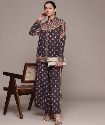 Brown printed crepe co ord set 4