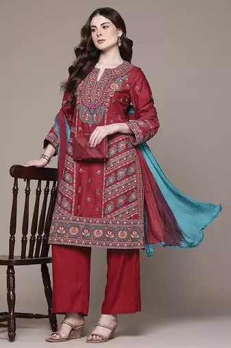 Red embroidered chanderi kurta set