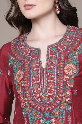 Red embroidered chanderi kurta set