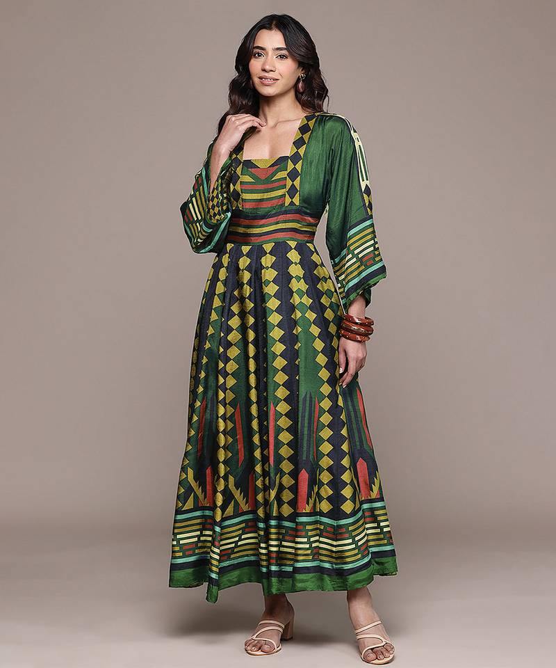 Green printed viscose gown